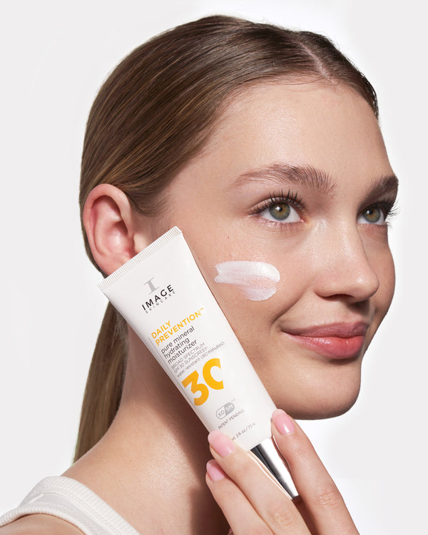 Daily Prevention Pure Mineral Hydrating Moisturizer SPF 30